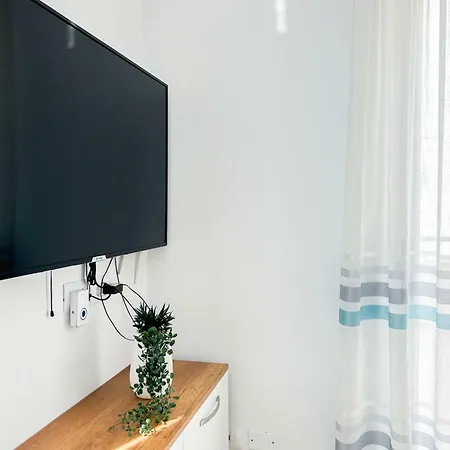 Marine Glow D40 Appartement *