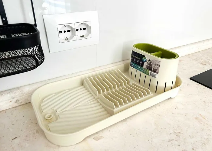 Marine Glow D40 * Durrës